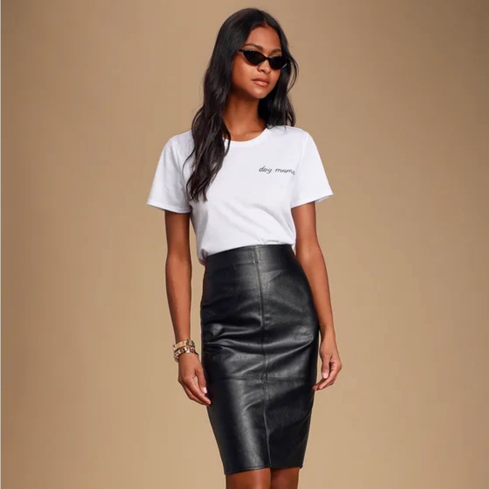 Lulus pleather black pencil skirt